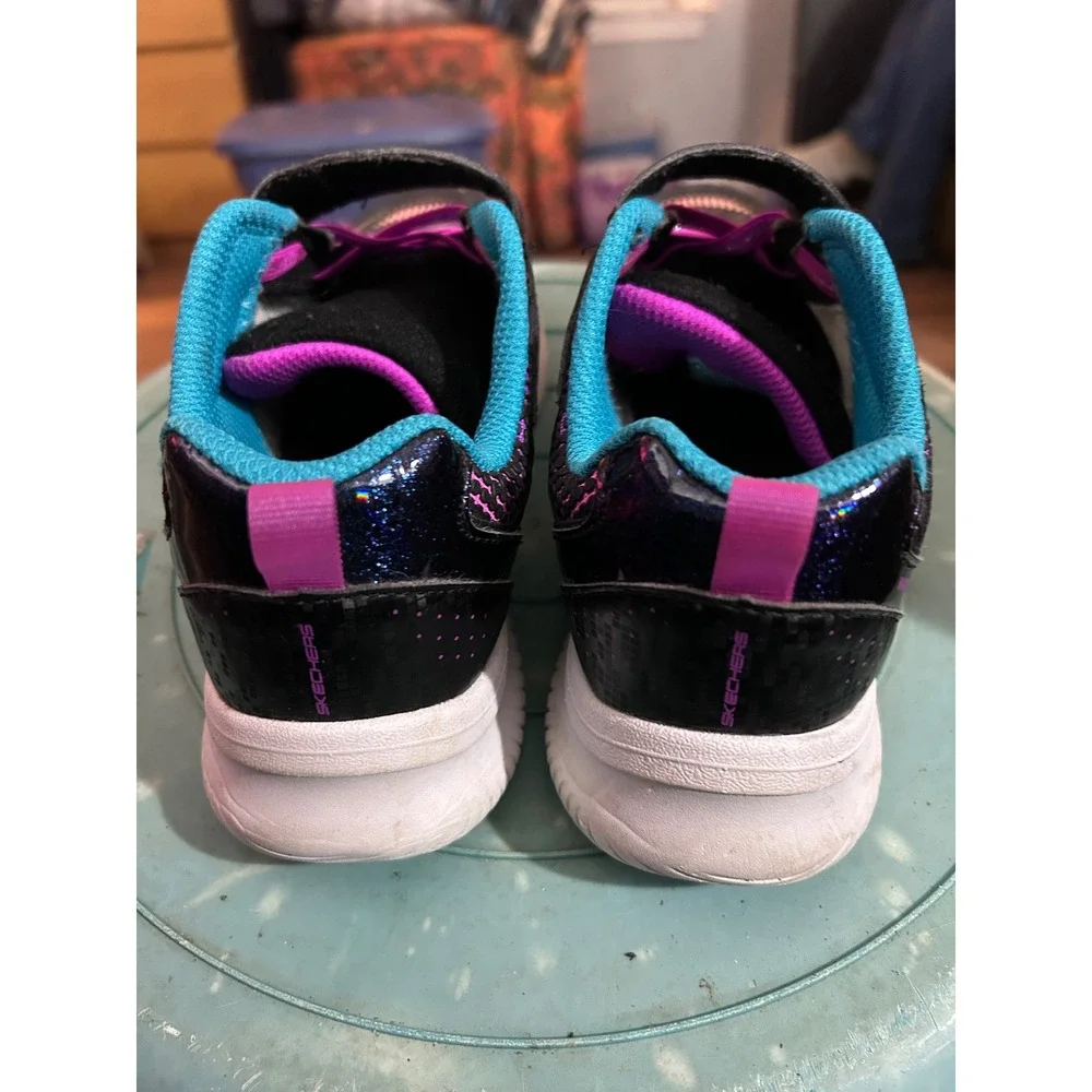 Skechers sparkle shine